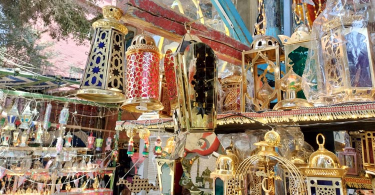 মিশরে রমজানের ঐতিহ্য ফানুস