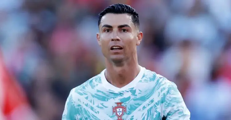রোনালদো কি এখনো পর্তুগালের জন্য বোঝা?