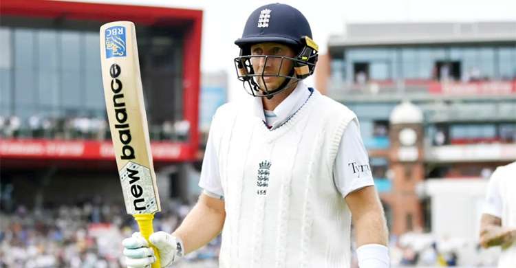 একদিনে তিন কিংবদন্তিকে পেছনে ফেললেন রুট