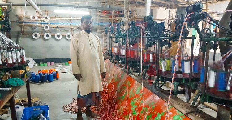 চাকরি ছেড়ে রশিতে স্বপ্ন দুই ভাইয়ের