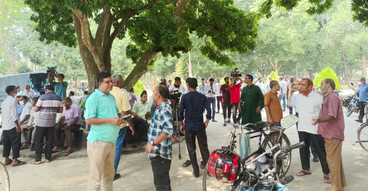 থমথমে রাবি ক্যাম্পাসে রাকসু নির্বাচন নিয়ে শঙ্কা