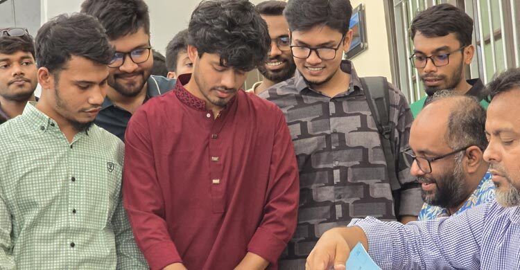 তৃতীয় দিনে মনোনয়ন ফরম তুললেন ৫৫০ প্রার্থী