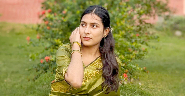 রাকসুতে ভিপি পদে প্রথমবার নারী প্রার্থী হিসেবে লড়ছেন তাসিন