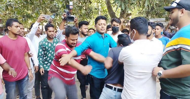 নতুন কমিটি &lsquo;অবাঞ্ছিত&rsquo; ঘোষণা করে পদবঞ্চিতদের বিক্ষোভ-ভাঙচুর