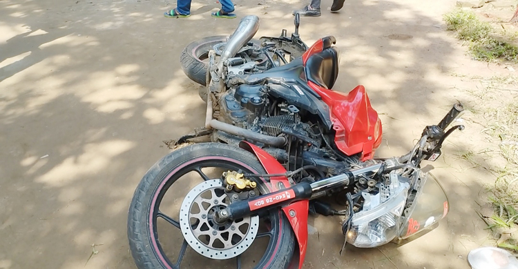 নতুন কমিটি &lsquo;অবাঞ্ছিত&rsquo; ঘোষণা করে পদবঞ্চিতদের বিক্ষোভ-ভাঙচুর