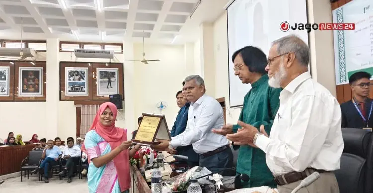 সিজিপিএ থেকে ডিনস অ্যাওয়ার্ড—সবখানেই এগিয়ে নারী শিক্ষার্থীরা