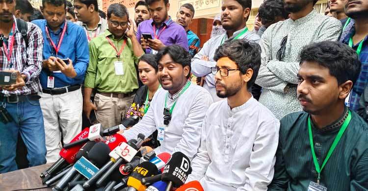 ক্যাম্পাসে বহিরাগত প্রবেশ করেছে— অভিযোগ শিবিরের