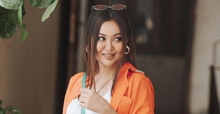 মেয়েদের ধূমপান নিয়ে চমকের বার্তা