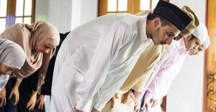 রুকুতে যাওয়ার সময় তাকবির না বললে নামাজ হবে?