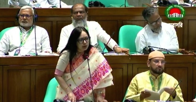 আমদানি-রপ্তানির আড়ালে বছরে ৮ বিলিয়ন ডলার পাচার হচ্ছে
