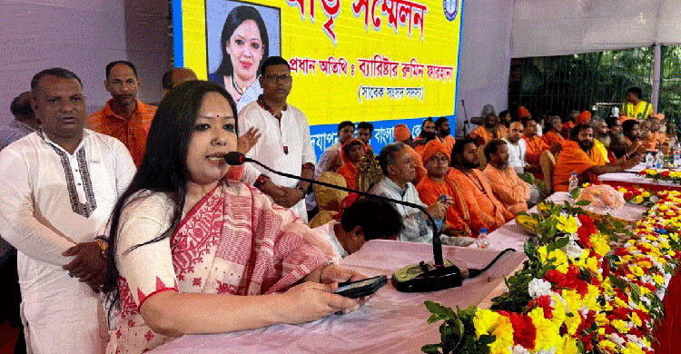 সাম্প্রদায়িকতা সৃষ্টি করে একটি পক্ষ বিভাজনের চেষ্টা করছে