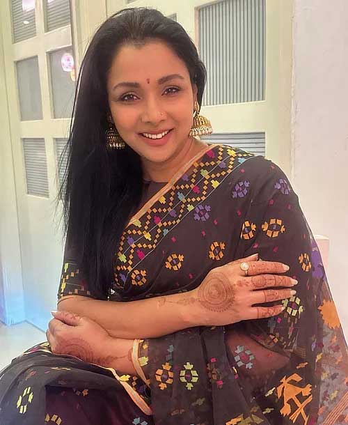 যেমন ছিল তারকাদের ঈদ লুক