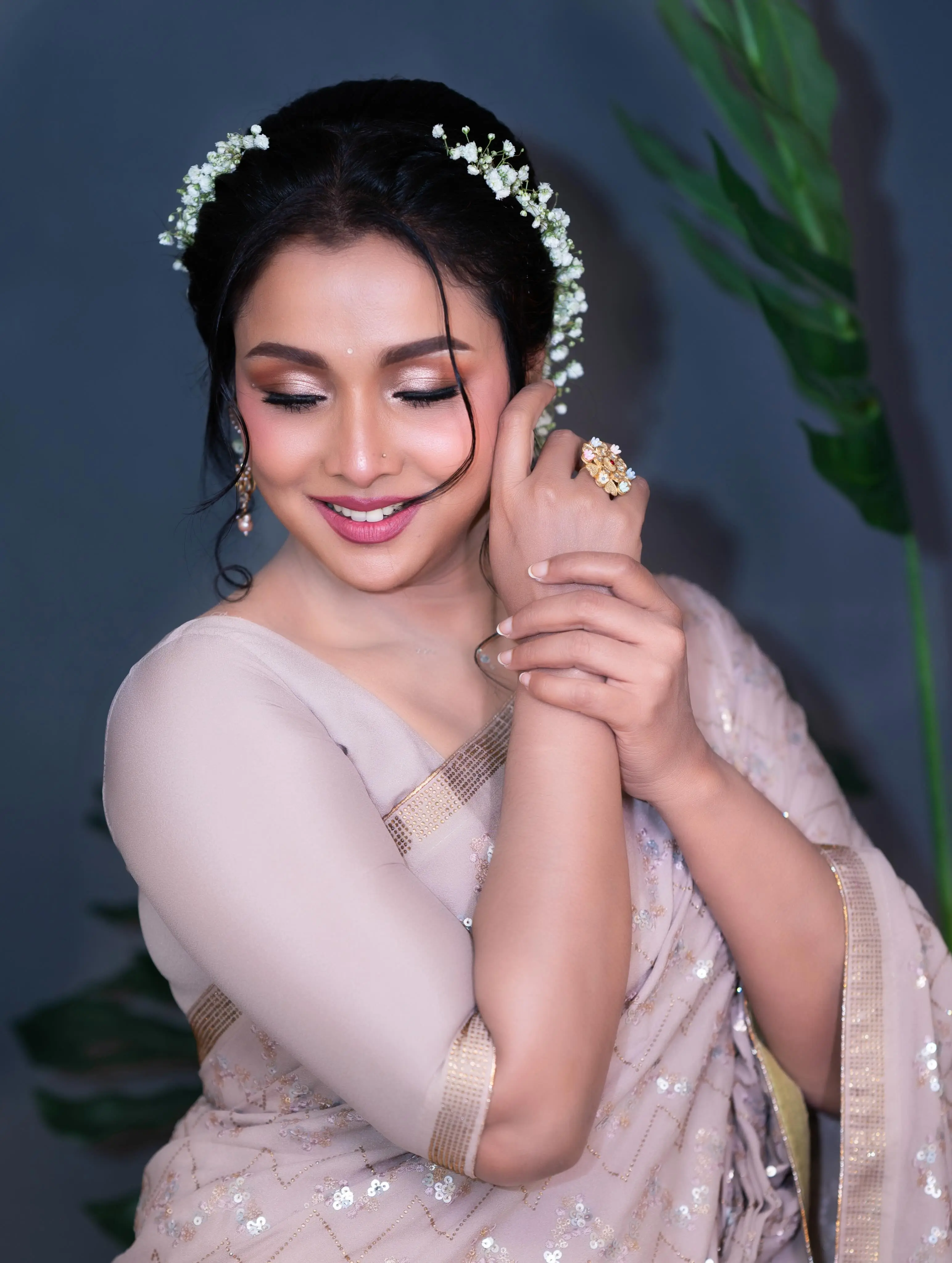  অভিনেত্রী, রুনা খান, ফেসবুক, বাইফা অ্যাওয়ার্ডস নাইট, শাড়ি, অপরূপ রুনা খান, ফ্যাশন, তারকা, স্টাইল,