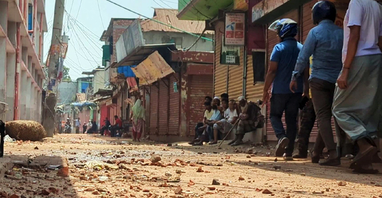 রূপগঞ্জে দুই গ্রুপের সংঘর্ষ, গুলিবিদ্ধ ৪