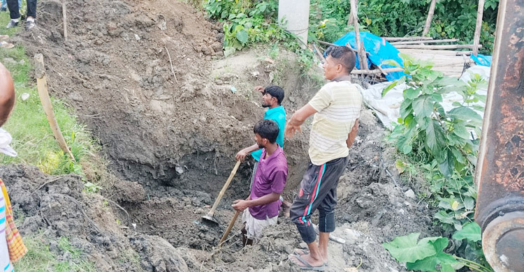 রূপগঞ্জে ৪ শতাধিক অবৈধ গ্যাস সংযোগ বিচ্ছিন্ন