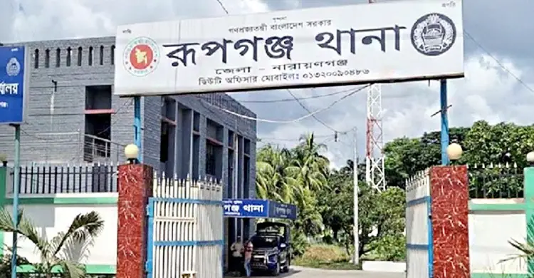 স্বামীকে কুপিয়ে জখমের অভিযোগ মহিলা দল নেত্রীর বিরুদ্ধে