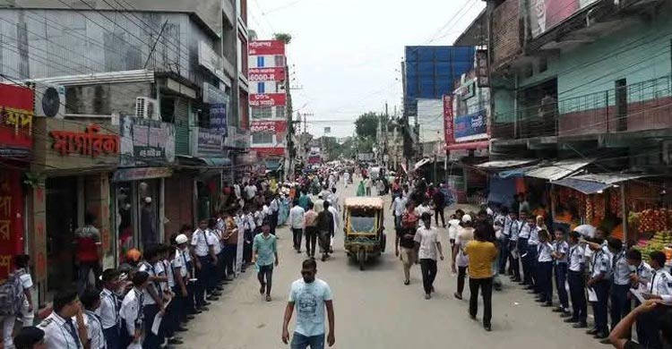 শেরপুরের উন্নয়নে ৫ দফা দাবি জেলাবাসীর