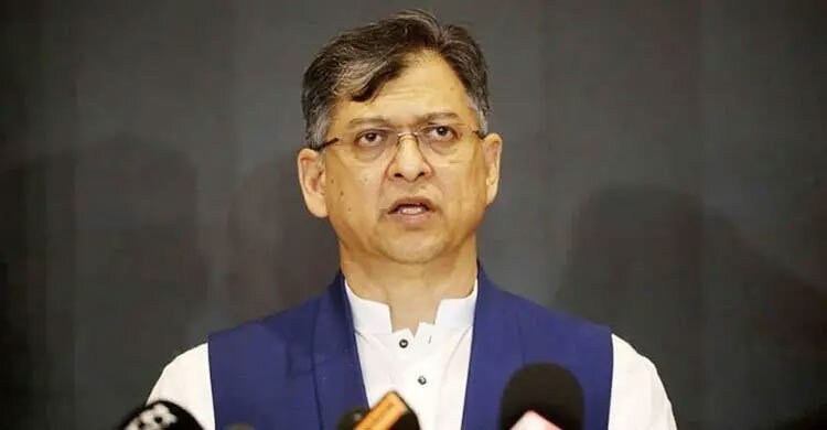 তারেক রহমানের দেশে ফেরা গণতান্ত্রিক অগ্রযাত্রায় ঐতিহাসিক মুহূর্ত