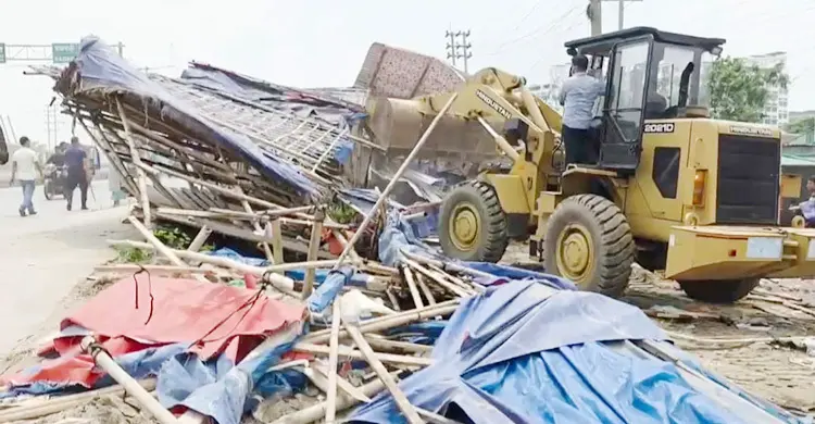 ধামরাইয়ে সওজের উচ্ছেদ অভিযানে হামলা