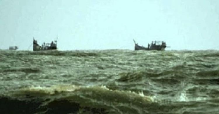 সাগরে নিখোঁজ ১৬ জেলের সন্ধান মিলেছে