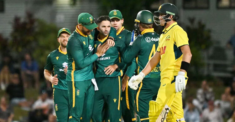 অস্ট্রেলিয়াকে দুইশর আগে গুটিয়ে বড় জয় দক্ষিণ আফ্রিকার