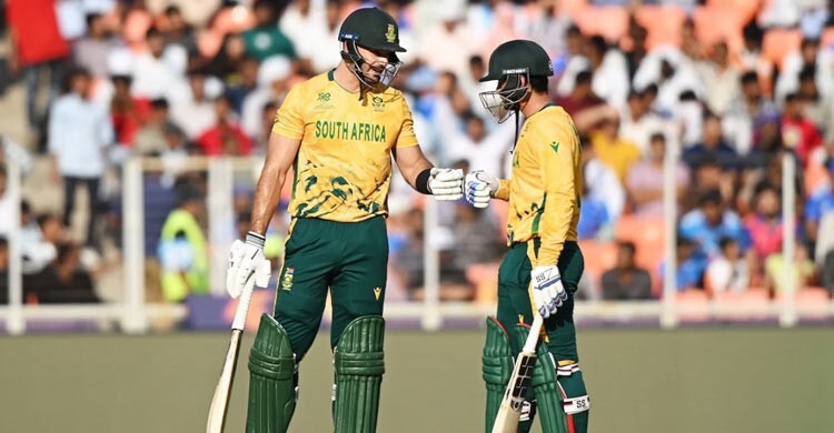 ওয়েস্ট ইন্ডিজকে উড়িয়ে সেমিফাইনালের পথে দক্ষিণ আফ্রিকা