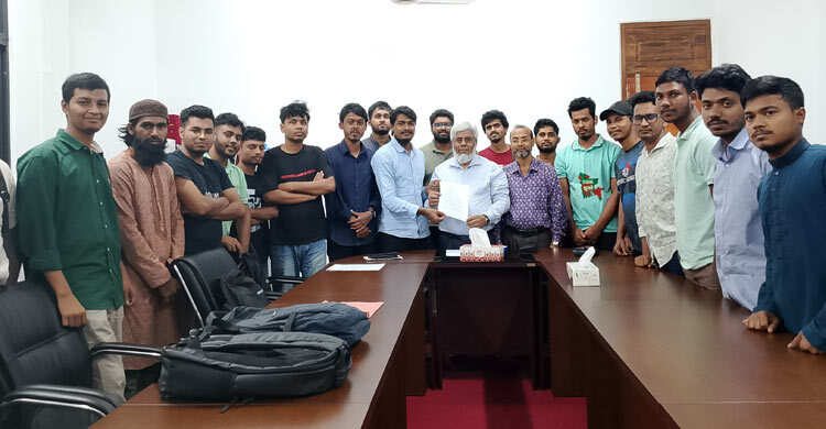 শাকসু ছাড়া শিক্ষক-কর্মকর্তাদের নির্বাচন হতে দেবেন না শিক্ষার্থীরা