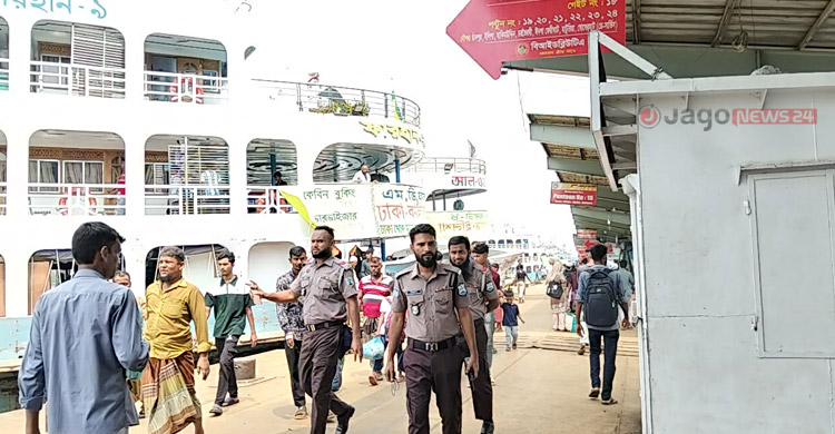 এখনো ফাঁকা সদরঘাট, রাত থেকে বাড়তে পারে ভিড়