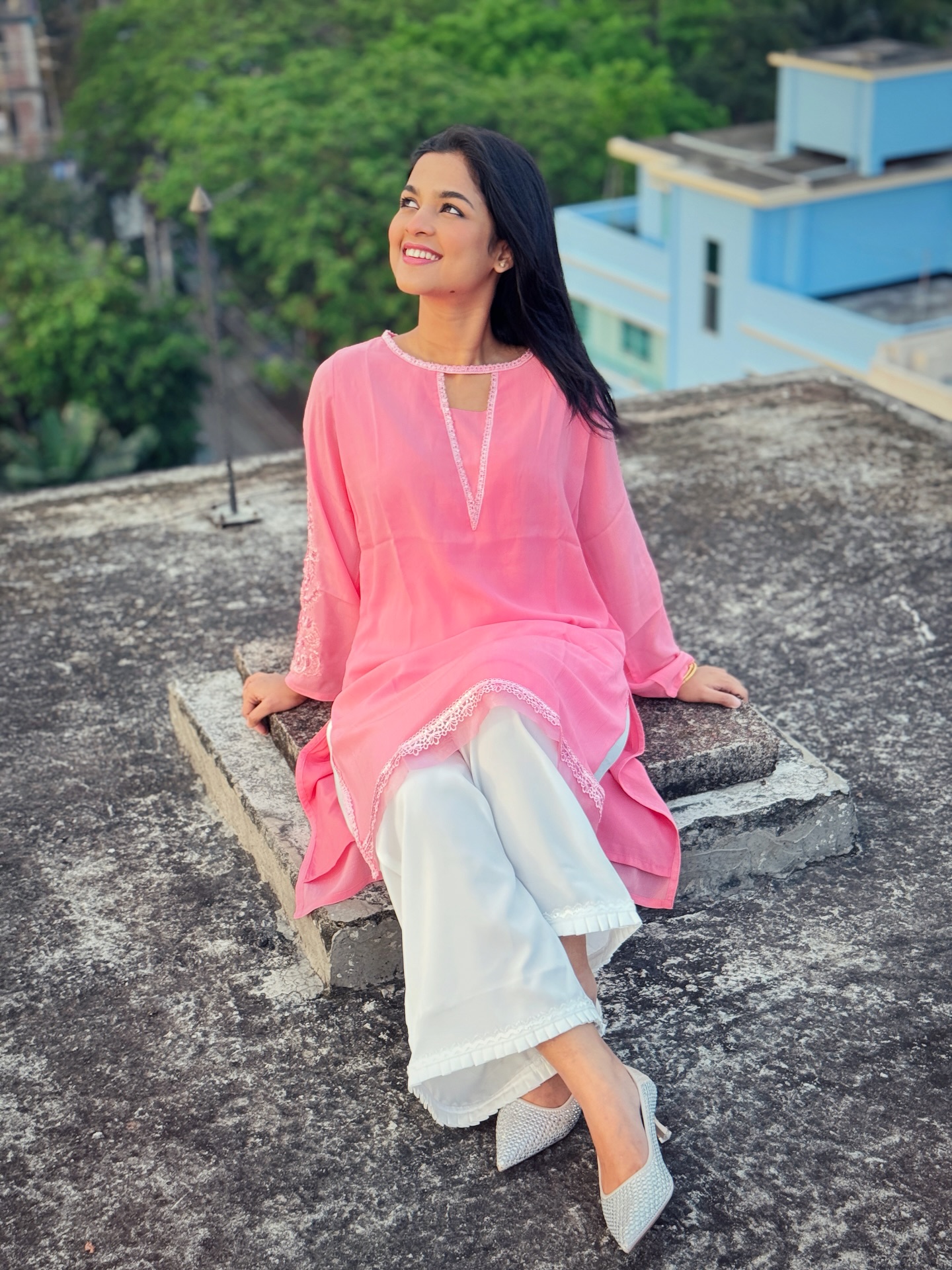 স্নিগ্ধ ঈদ লুকে মুগ্ধতা ছড়ালেন সাদিয়া