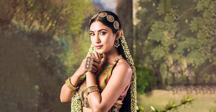 দিন দিন দানবে পরিণত হচ্ছো কেন, কার উদ্দেশে বললেন সাফা কবির