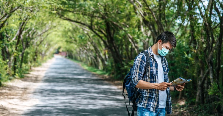 নিজের গ্রামের বাড়িতে গেলে কি কসর পড়তে হবে?