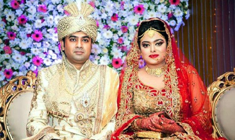 জন্মদিন আজ, কোথায় শাকিব খানের নায়িকা সাহারা