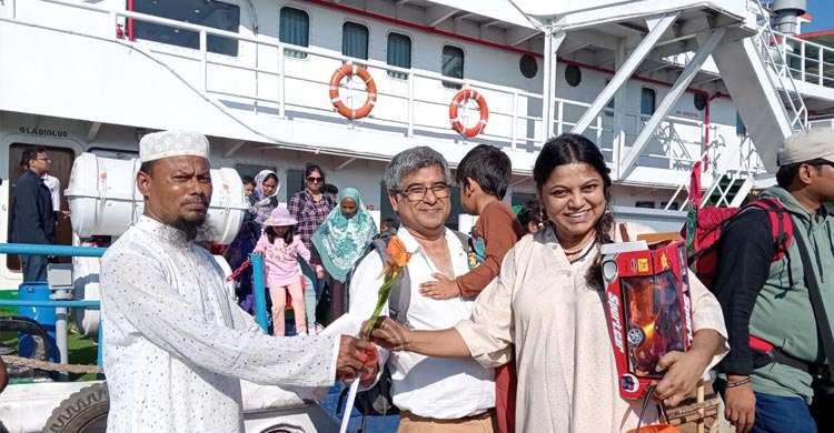 নির্বাচন সামনে রেখে আশা-নিরাশায় দুলছে পর্যটন খাত