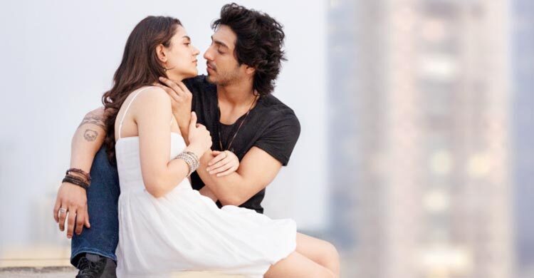 ৪০০ কোটি আয় করেছে ‘সায়ারা’