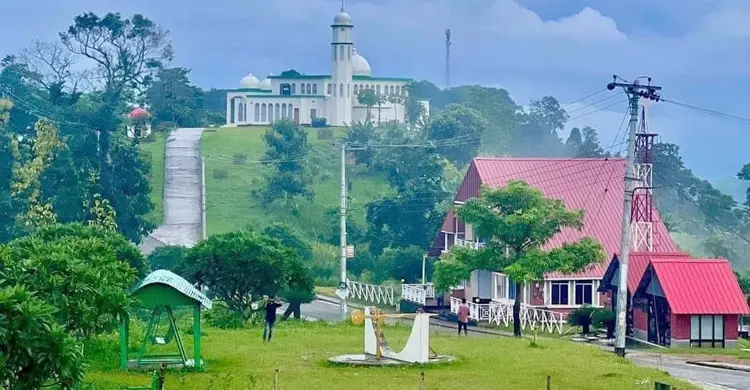 সাজেক পর্যটনকেন্দ্র বন্ধ ঘোষণা