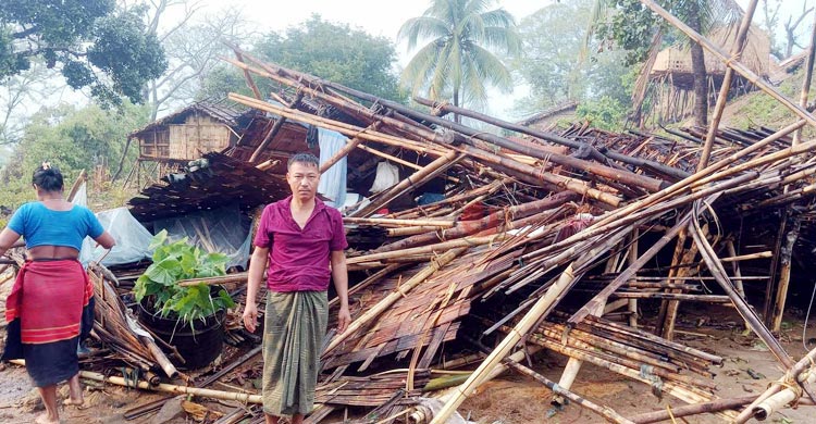 সাজেকে কালবৈশাখীর তাণ্ডব, খোলা আকাশের নিচে ২৪ পরিবার