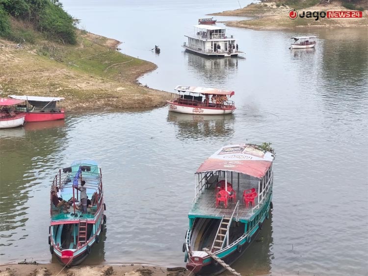 ঈদের ছুটিতে রাঙ্গামাটি ও সাজেকে পর্যটকদের ভিড়