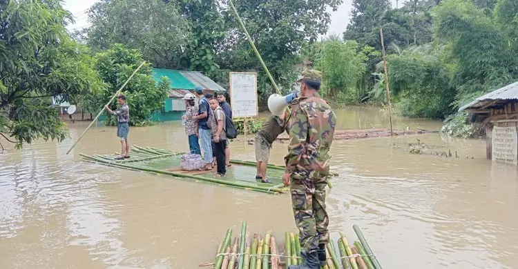 সেনাবাহিনীর সহায়তায় সাজেক ছাড়লেন ১৫০ পর্যটক