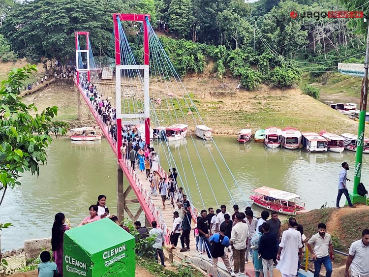 ঈদের ছুটিতে রাঙ্গামাটি ও সাজেকে পর্যটকদের ভিড়