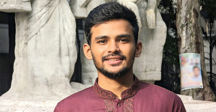 জুলাই গণঅভ্যুত্থানের ফসল ডাকসু নির্বাচন: আসিফ মাহমুদ