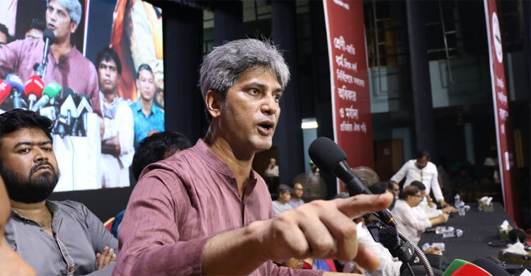 বর্তমান রাষ্ট্র কাঠামো মুষ্টিমেয় দখলদারদের হাতে বন্দি