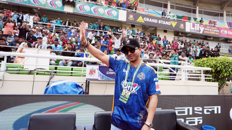 ঢাকা ক্যাপিটালসের মালিকানা হারিয়েছেন শাকিব খান