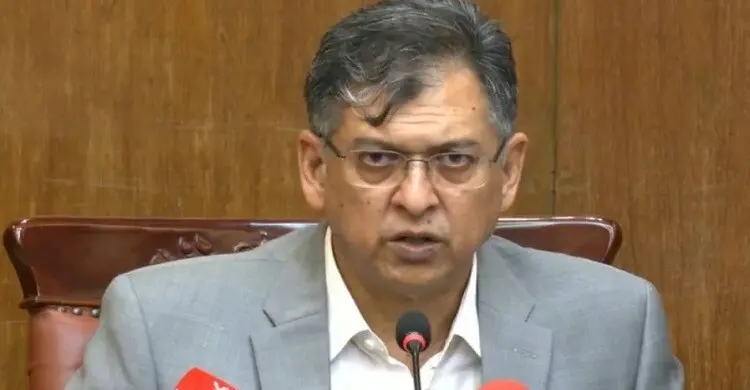 সবার মত নিয়ে ‘গ্রহণযোগ্য’ সংবিধান সংশোধনী চায় বিশেষ কমিটি