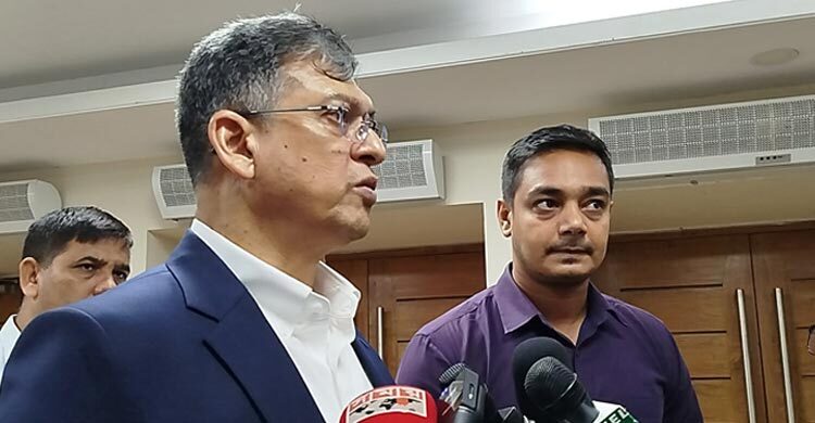 ঐকমত্য কমিশনের বৈঠক থেকে বিএনপির ওয়াকআউট, পরে যোগদান