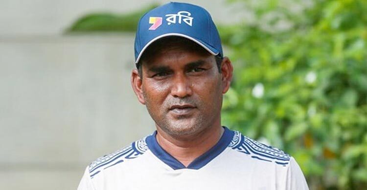 গত এপ্রিলেই মেয়াদ ও বেতন বেড়েছে কোচ সালাউদ্দিনের