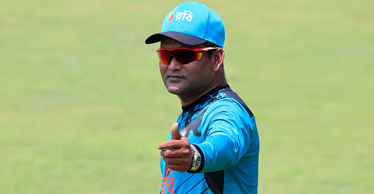 কোচ সালাউদ্দিনের পদত্যাগপত্র জমা নিয়ে ধোঁয়াশা!