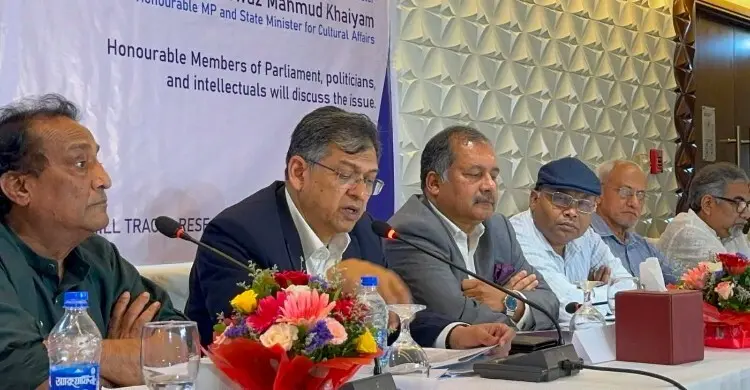 আমরা সবাই বাংলাদেশের ‘অধিবাসী’ হবো, ‘আদিবাসী’ কেউ হবো না