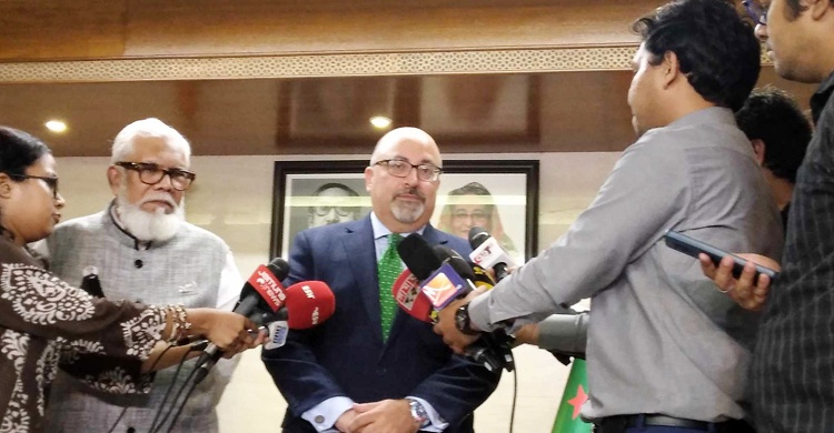 স্বাস্থ্য ও প্রযুক্তিতে বিনিয়োগে যুক্তরাষ্ট্রের ব্যবসায়ীদের আগ্রহ