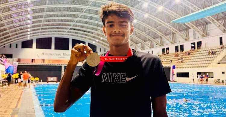 থাই ওপেনে দুই পদক জিতলেন বাংলাদেশের সাঁতারু সামিউল