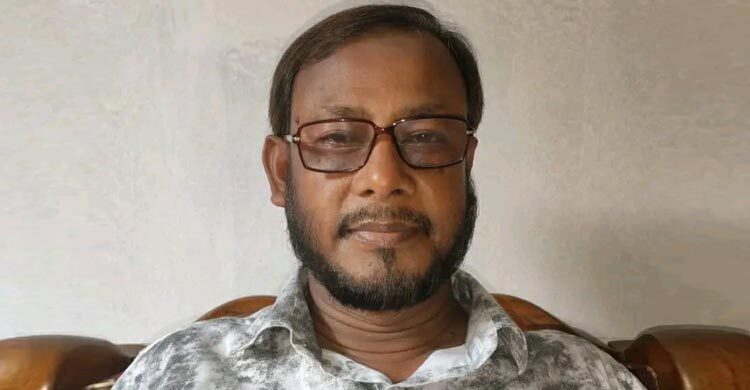 ছাত্রীকে ওড়না ছাড়া দেখতে চাওয়া সেই অধ্যক্ষকে ওএসডি